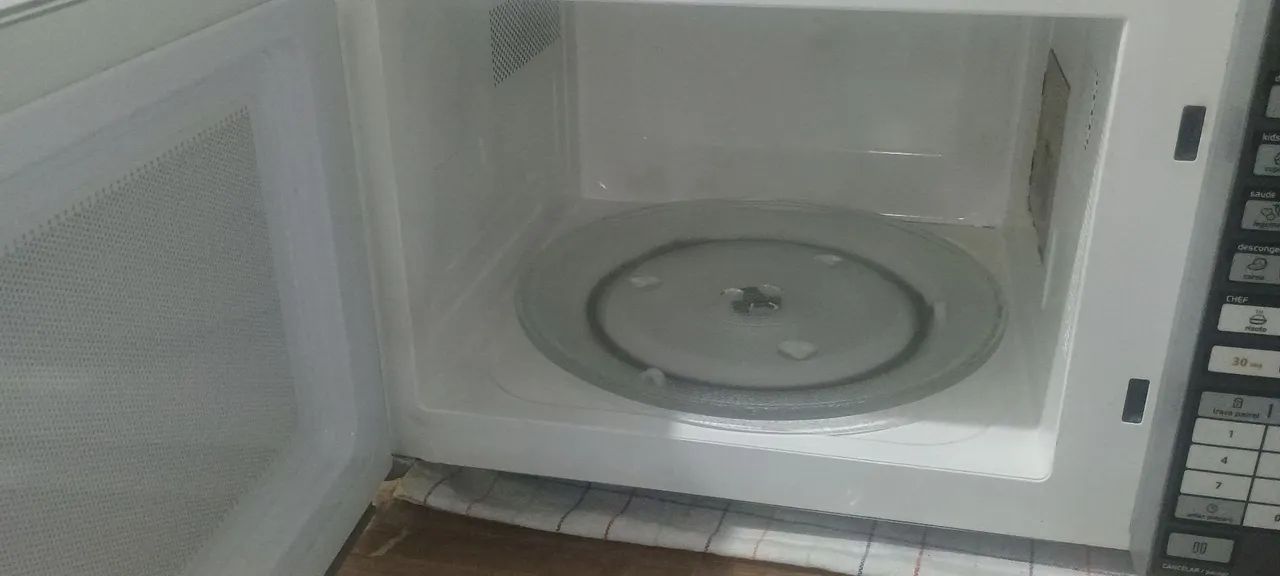 Microondas funcionando perfeitamente  - Foto 3