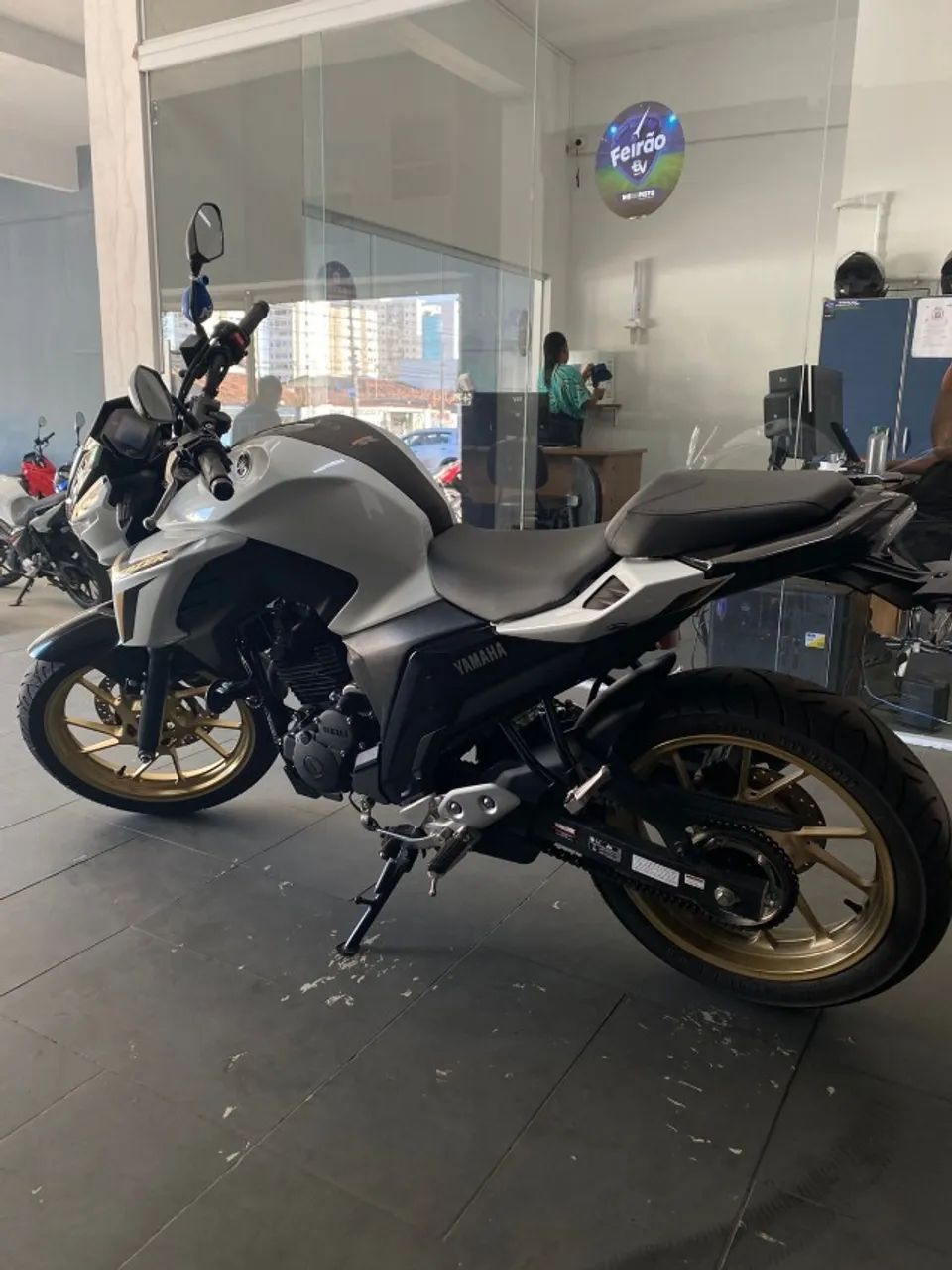 親株 フローレンシアエ 親株現物販売 Yamaha 250 Fazer Connected 2025 - 1502986005 | OLX