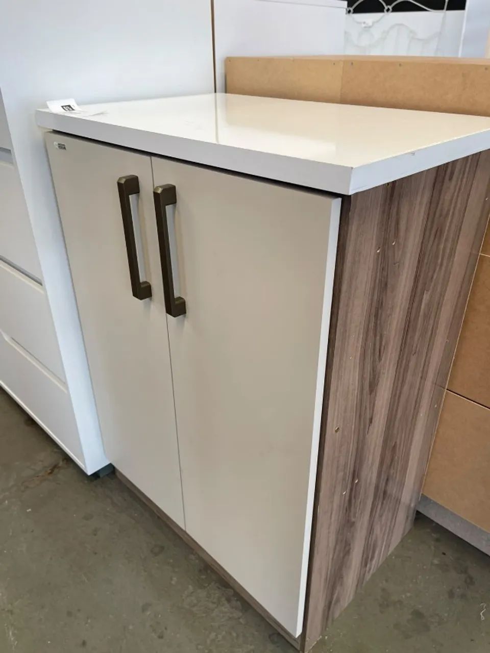 CÔMODA COMPACTA PARA QUARTO R$ 250,00 - Foto 5