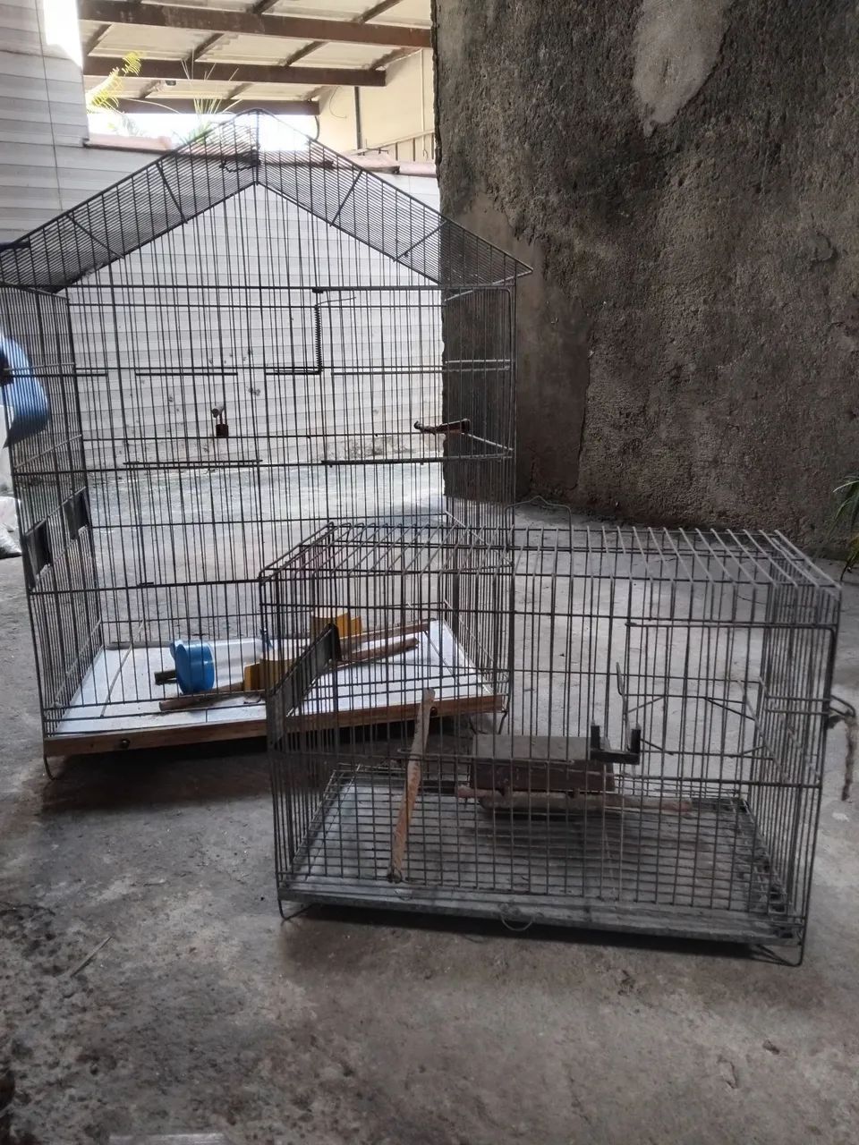 Vende-se 2 Gaiolas  - Foto 3
