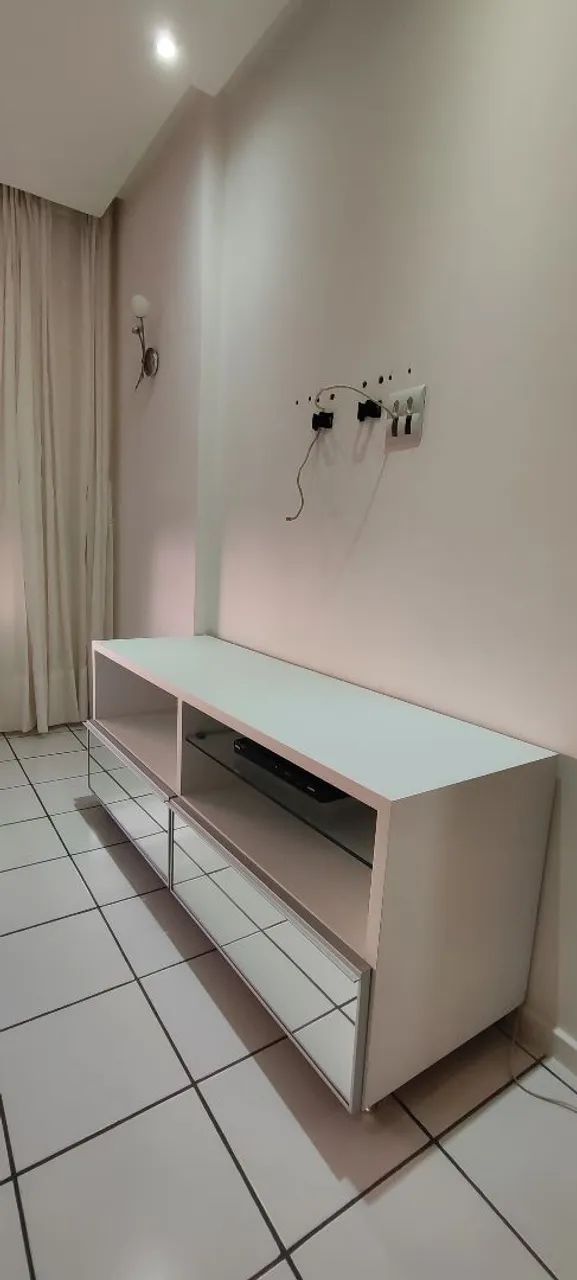 Rack MDF branco gaveta espelho - Foto 4