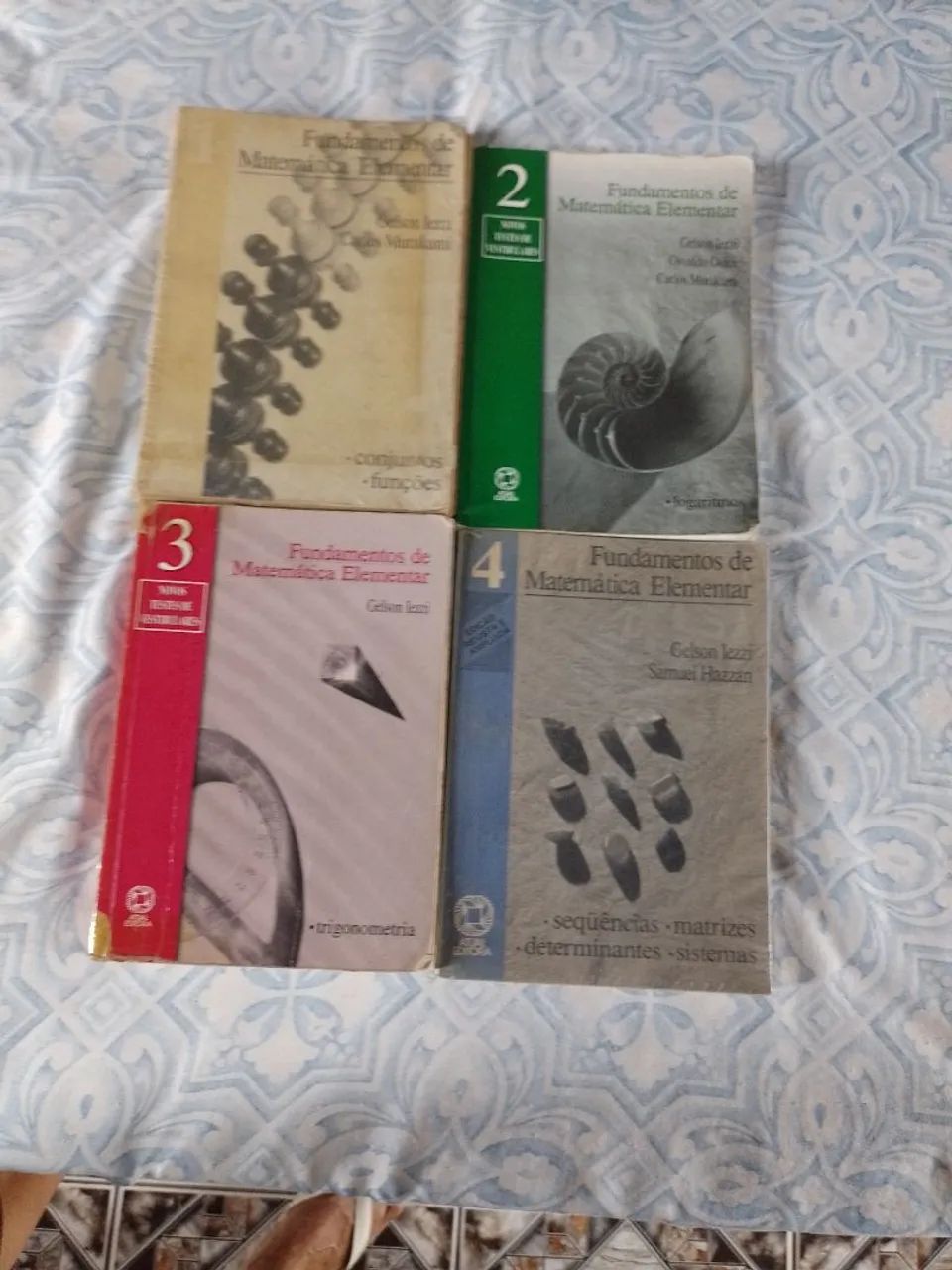 Livro de matemática elementar volume 1, 2, 3 e 4