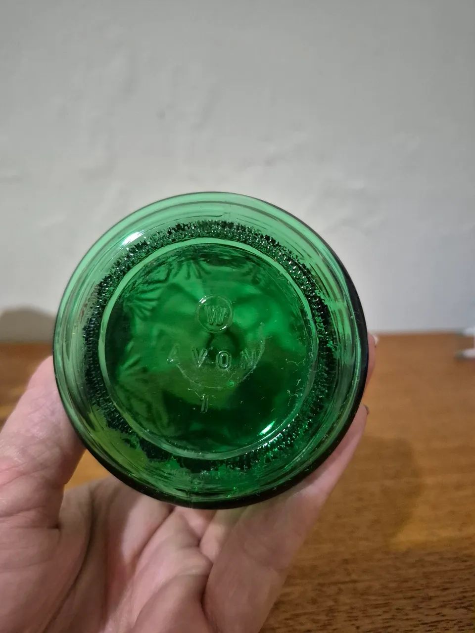 Vidro colecionável da fragrância Charisma da Avon - Foto 4
