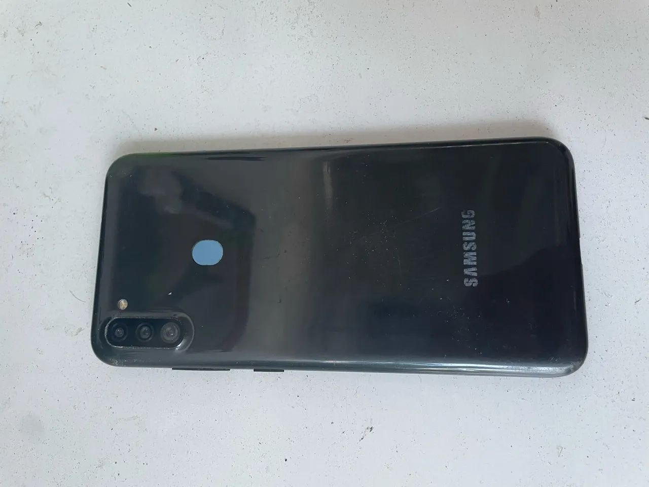 Celular a11