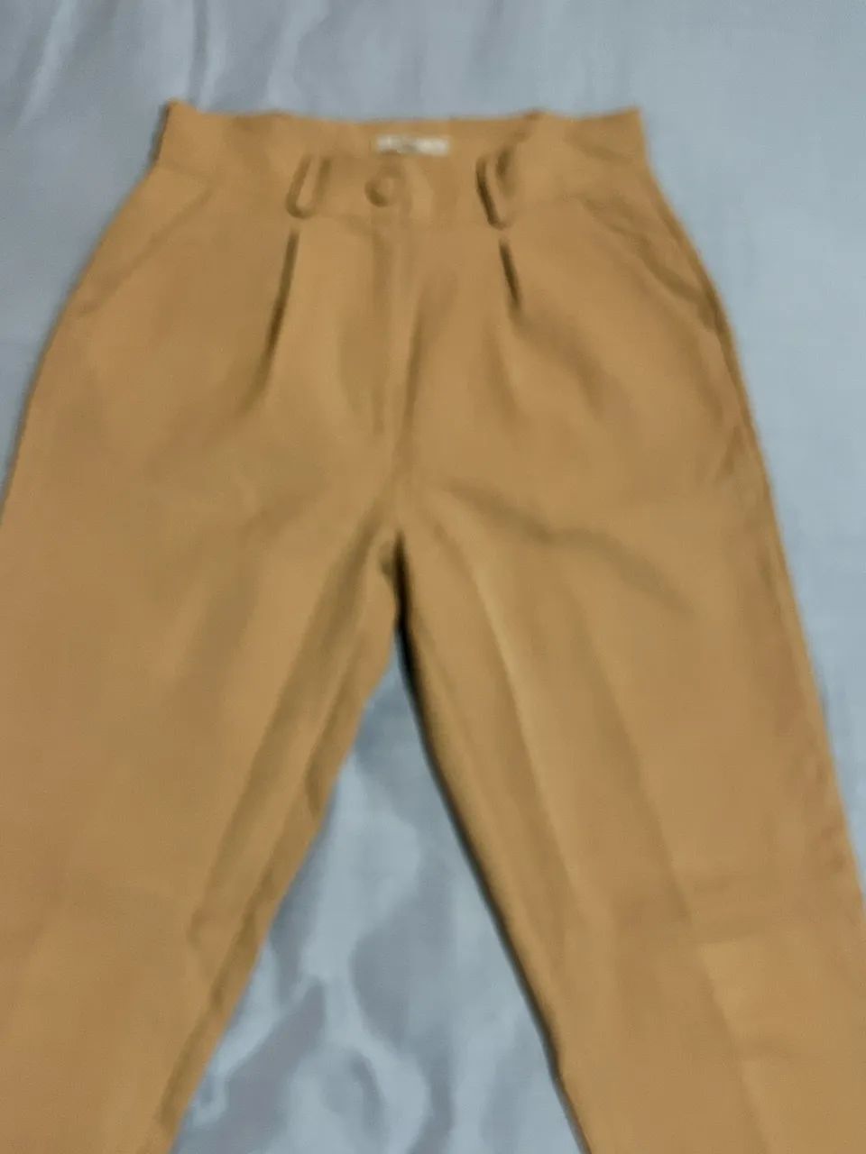 Calça de alfaiataria nude - Foto 3