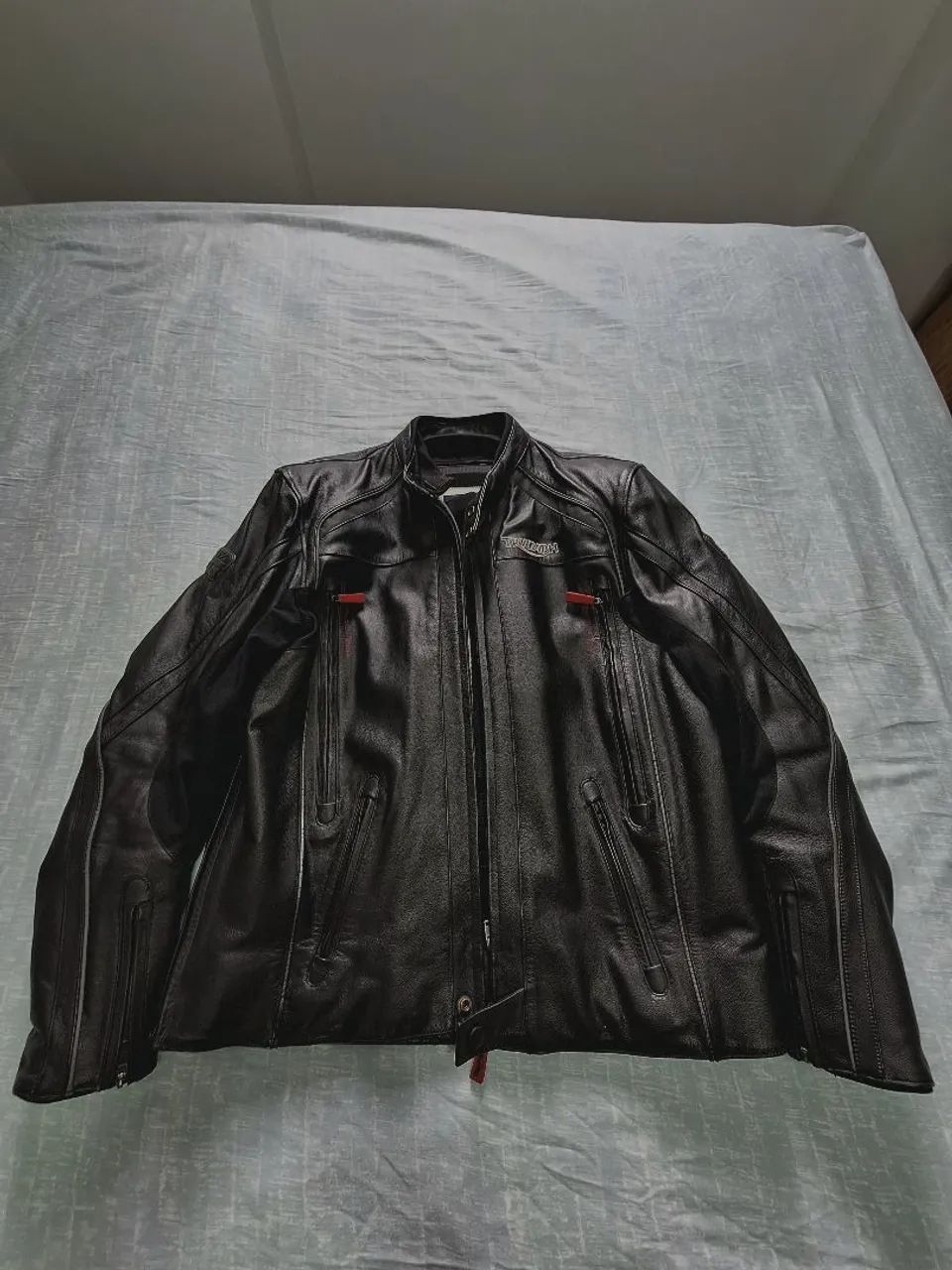 Jaqueta de couro Triumph Motorcycles original  - Foto 3