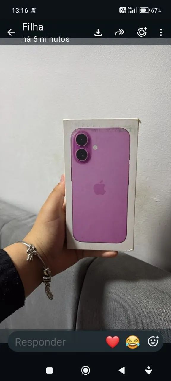 iPhone 16 