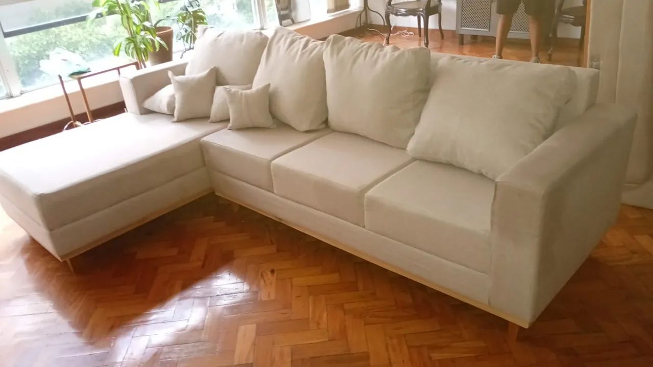 Sofá com chaise 2,60 em linho promoção  - Foto 2