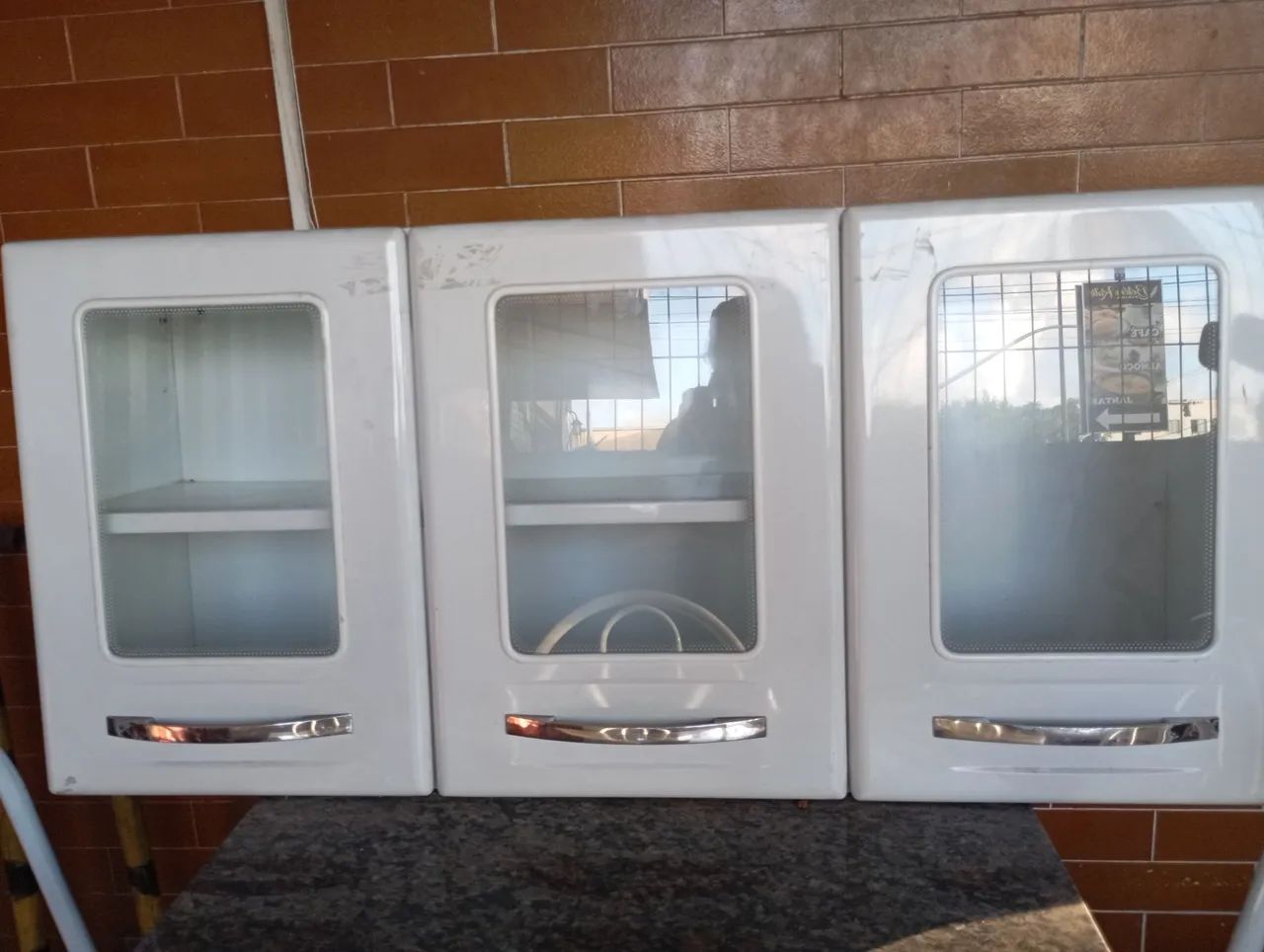 Vendo armário de cozinha e mesa - Foto 3