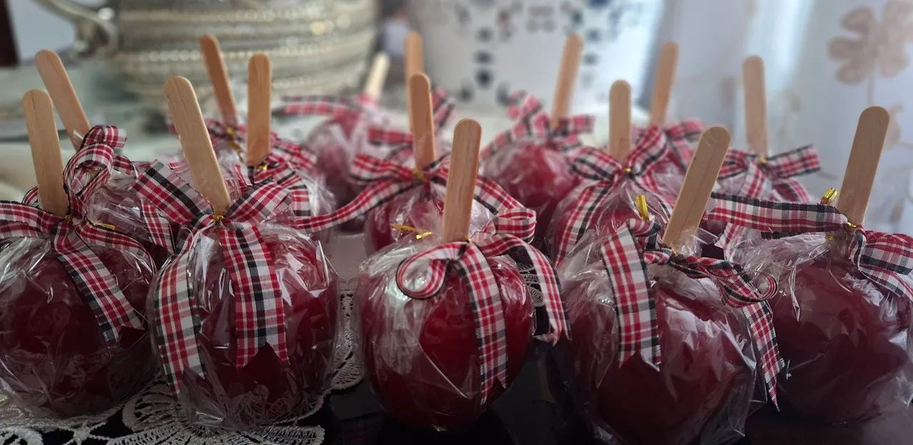 Doces personalizados/algodão doce/maçã do amor 