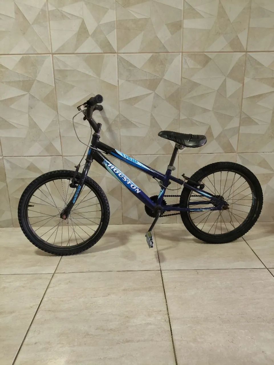 Vendo bicicleta Houston aro 20 