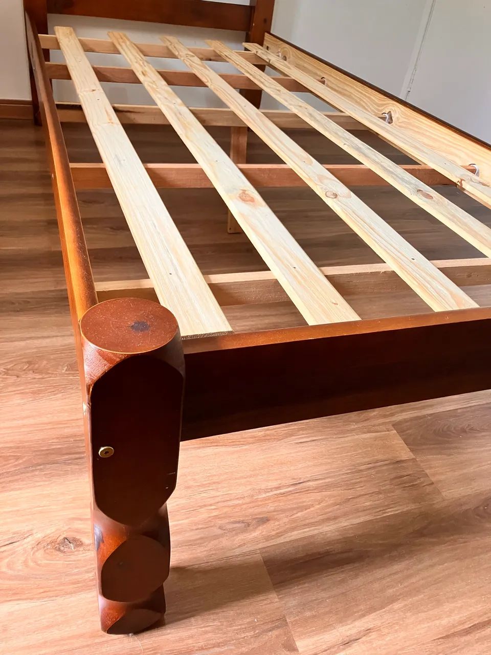 Cama de Solteiro Madeira Maciça - Palmo Castanho - Foto 4