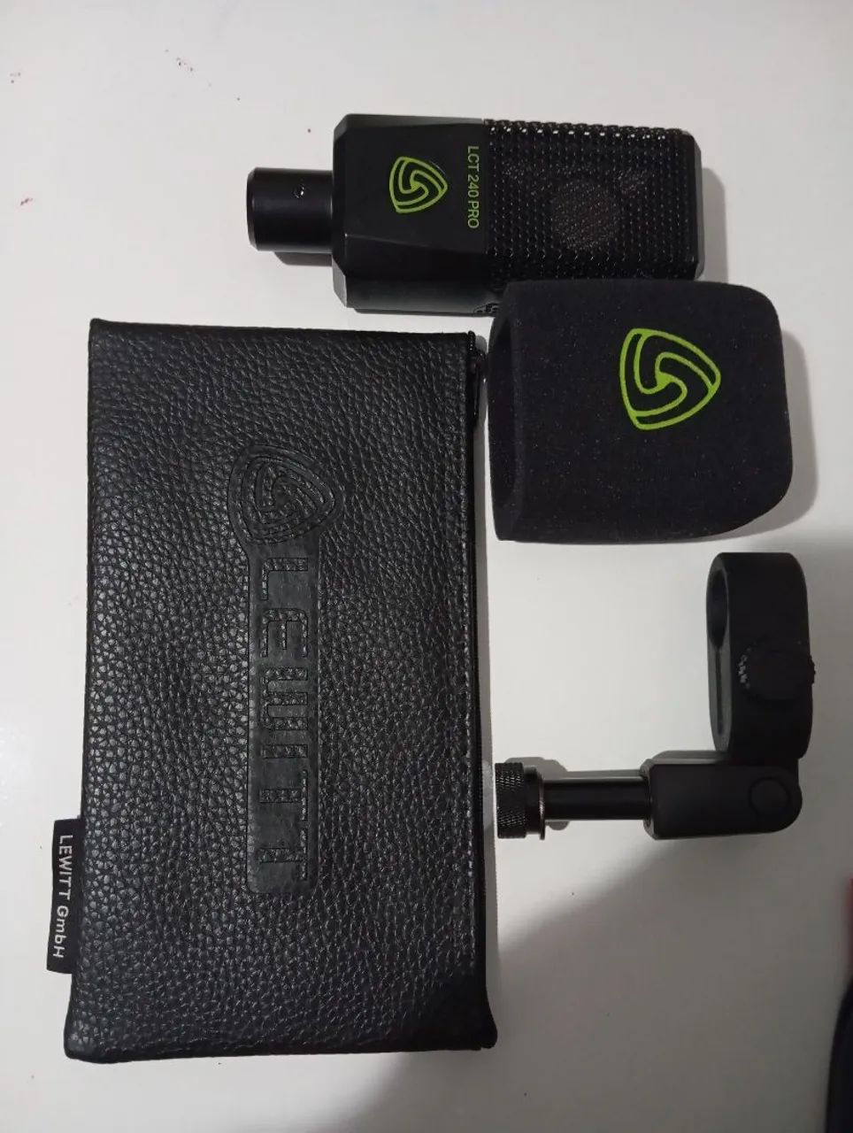 Microfone Lewitt 240 pro  - Foto 2