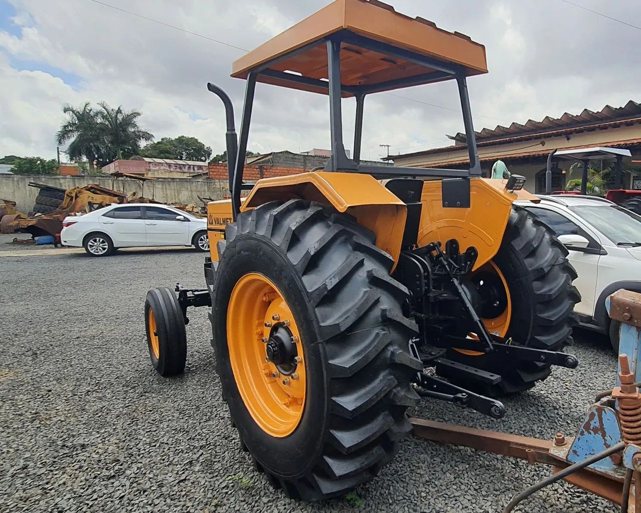 Trator Valmet 785 4x2 revisado  - Foto 6