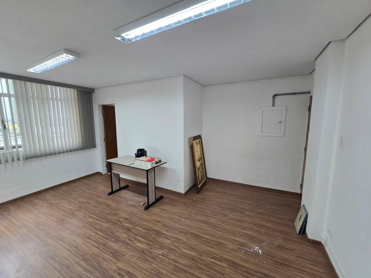 Sala comercial, centro com ar condicionado e dois elevadores  - Foto 3