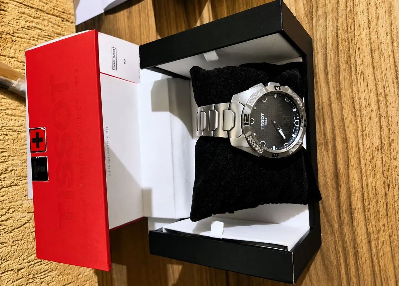 Relógio Tissot T-touch Expect Solar Titanium Safira Original