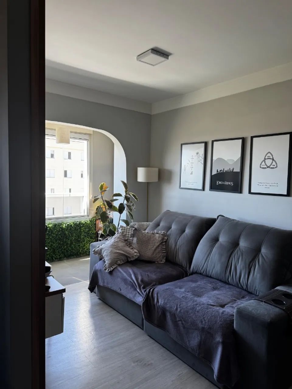 Sofá Retrátil Cinza 2,30m (Molas ensacadas)  - Foto 4