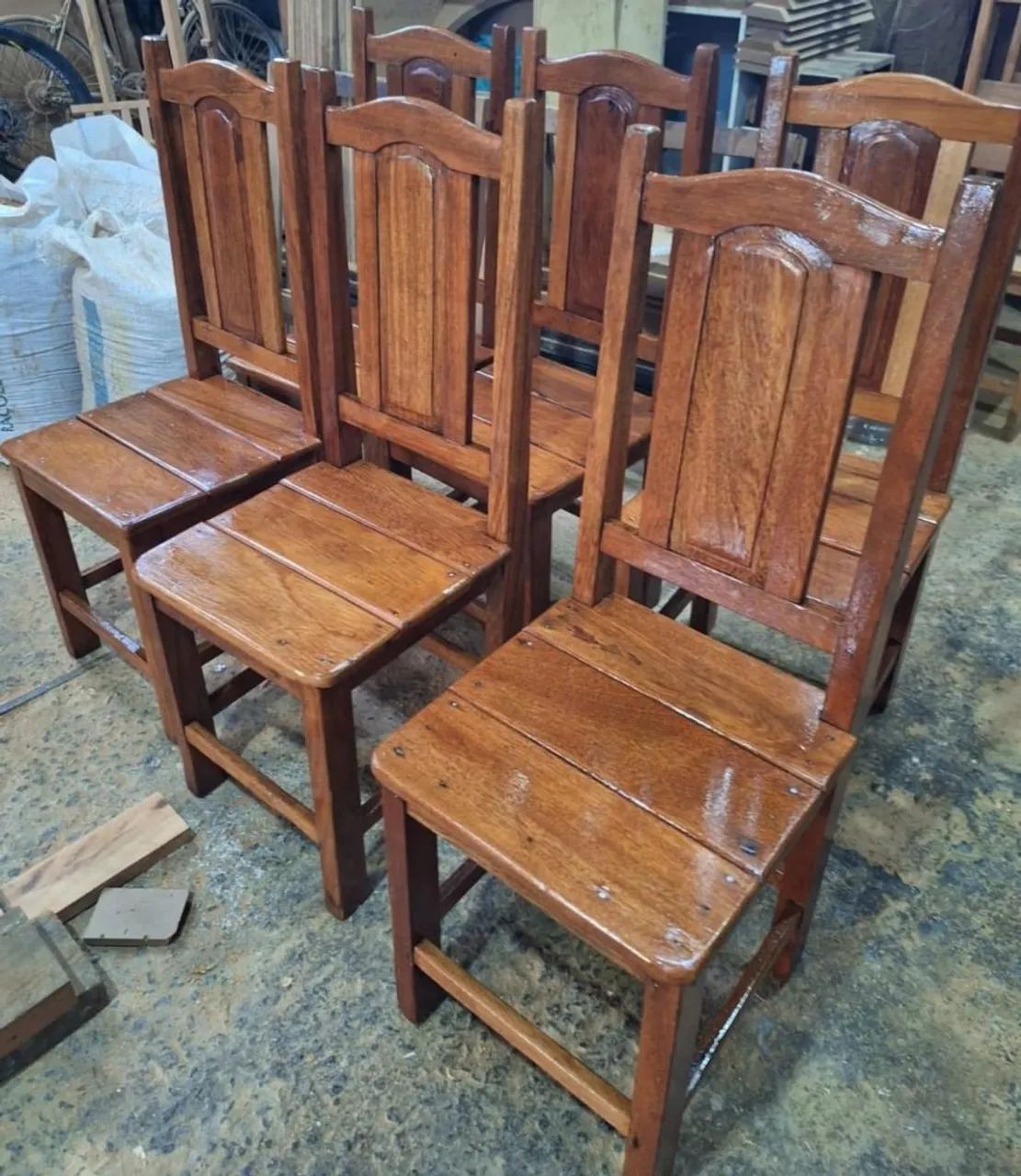 Conjunto 6 cadeiras madeira maciça  - Foto 3