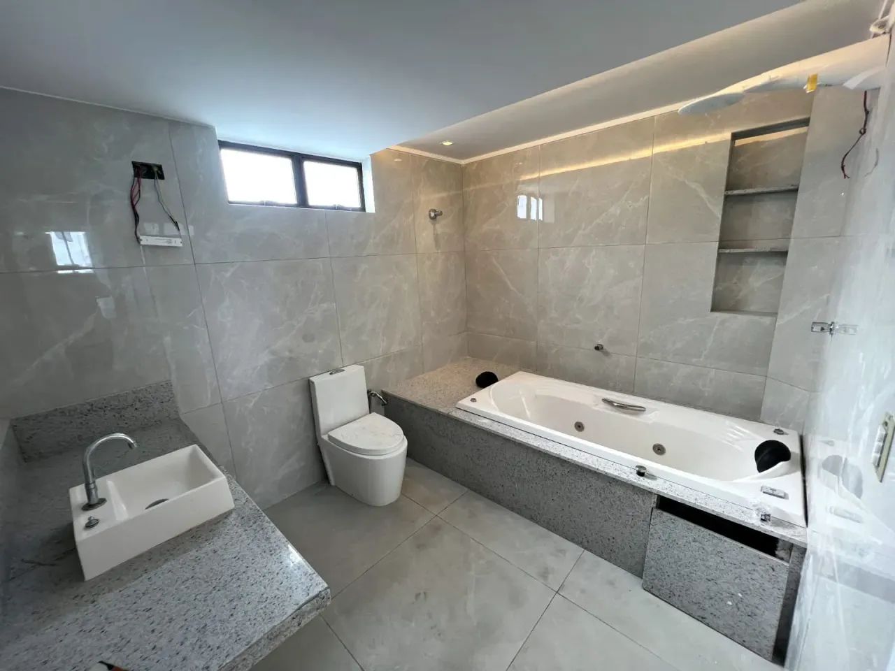 COBERTURA DUPLEX DE ALTO PADRÃO  EDIFÍCIO ZARAGOZA - Foto 2