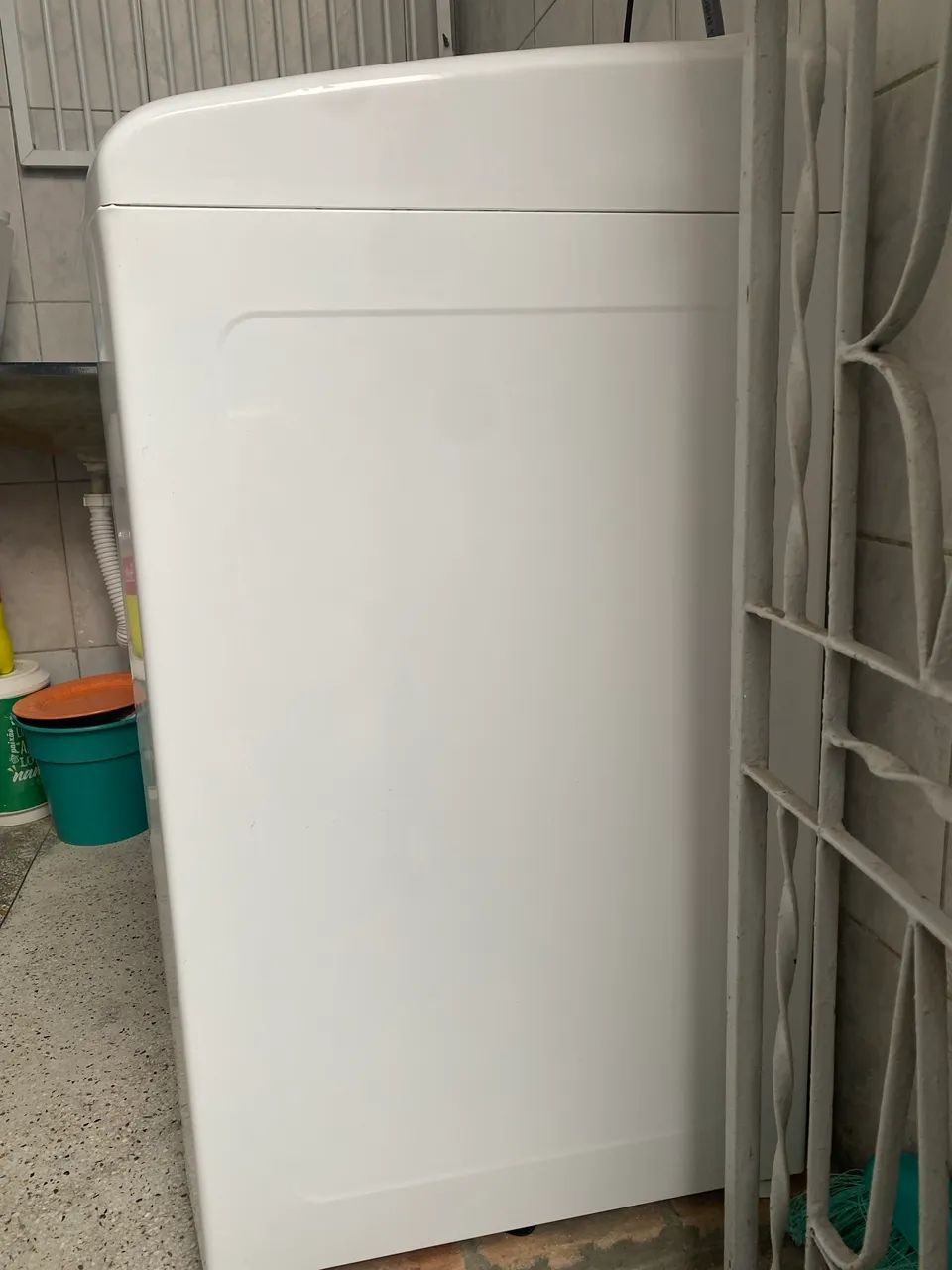 Máquina de lavar 13kg + Tv smart 24 polegadas em ótimo estado