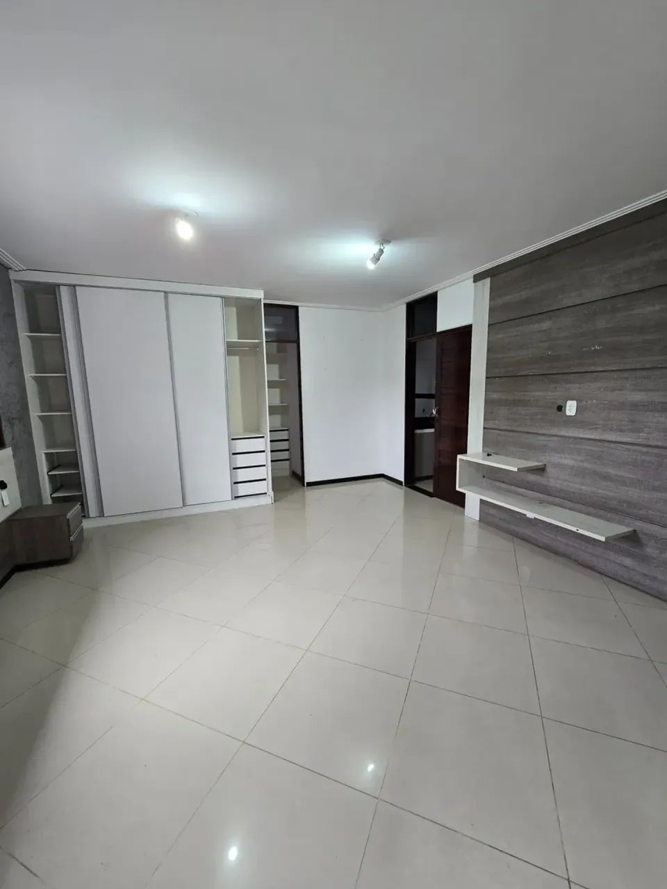 Alugo casa no Aldebaran com três suítes - Foto 4