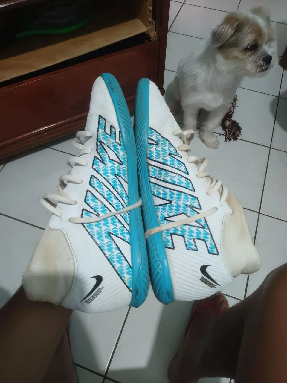 Chuteira mercurial futsal tamanho 40 - Foto 4