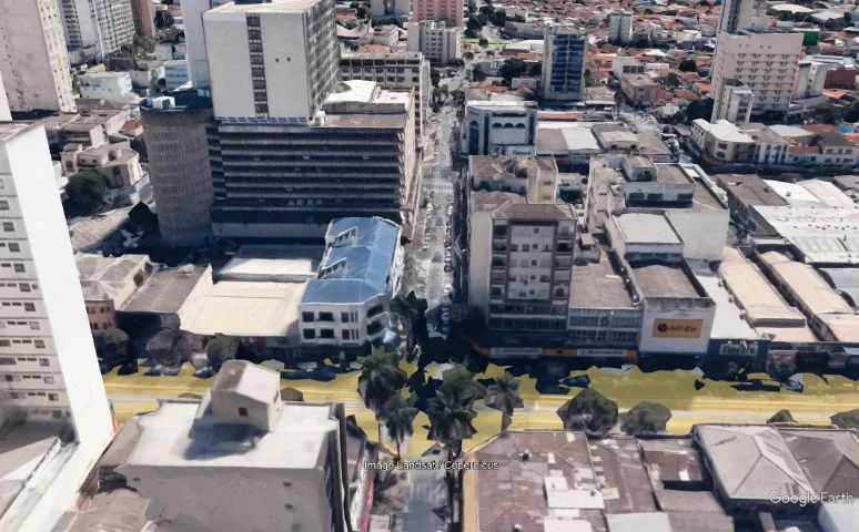 LOJA TERREA NA RUA 06 NO CENTRO, ENTRE RUA 4 E AV. ANHANGUERA