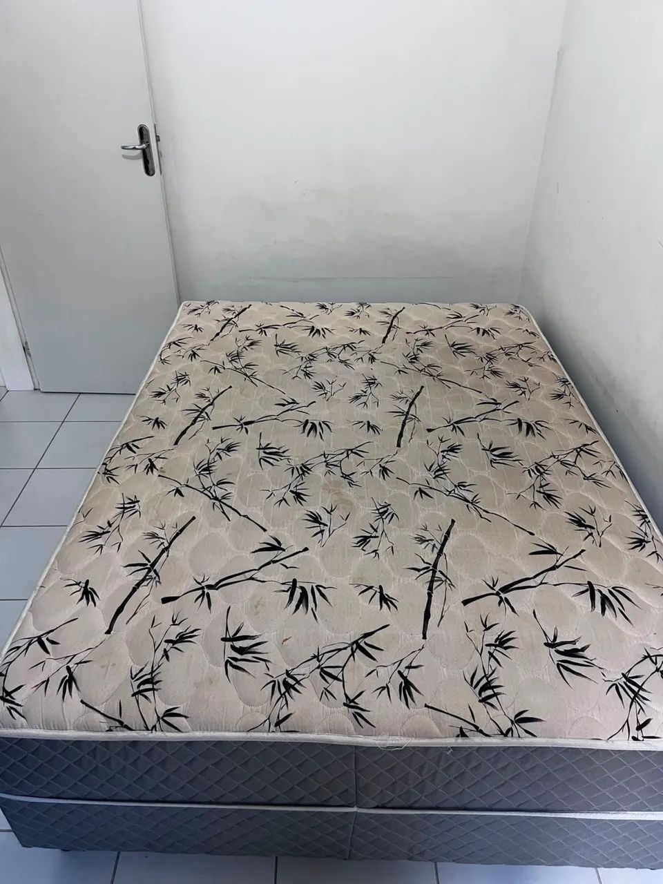 Cama box casal 