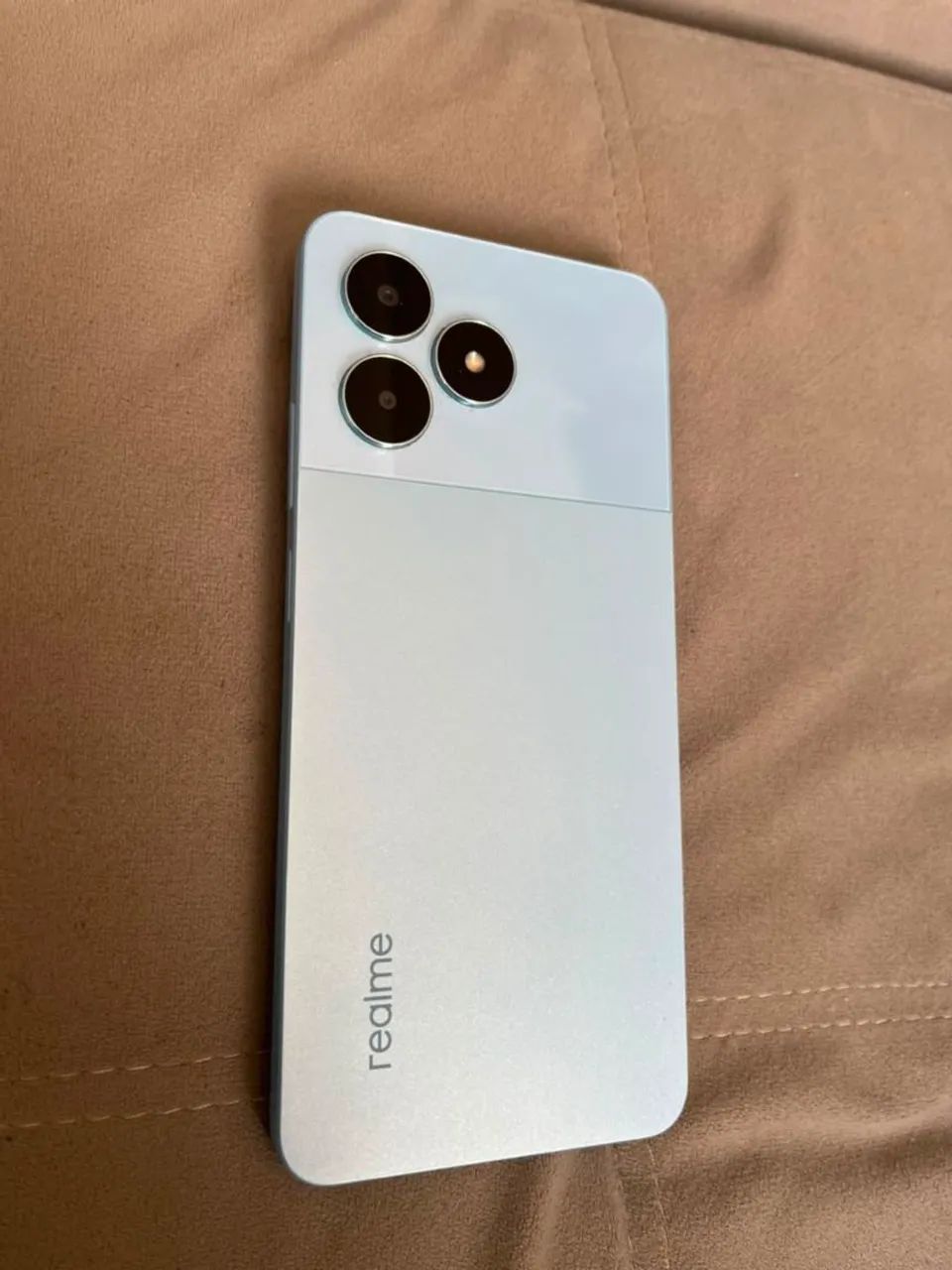 Celular Semi-Novo - Foto 4