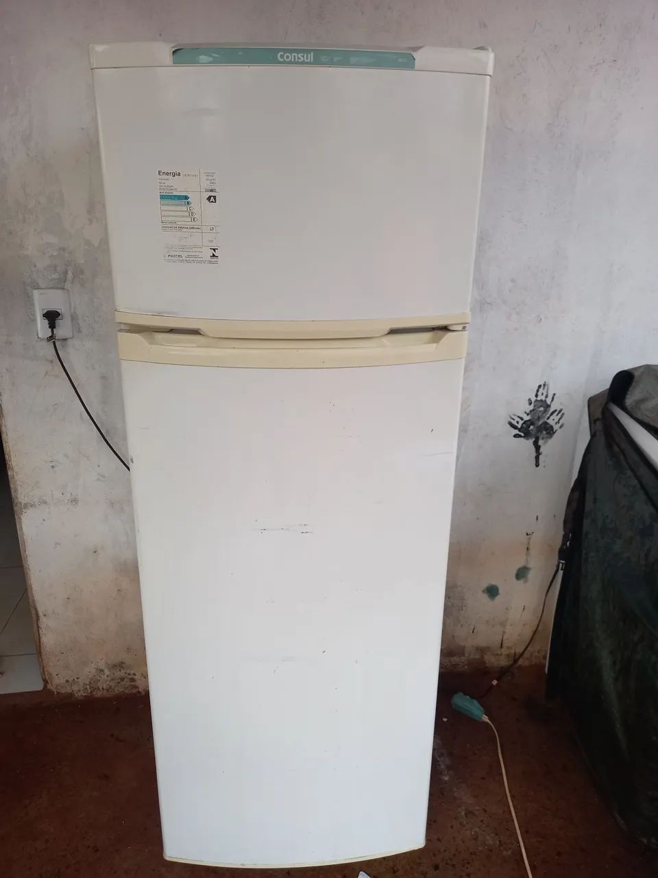 Geladeira consul Bem conservada 336 Armazenamento do refrigerador é 258 L do freezer  - Foto 4