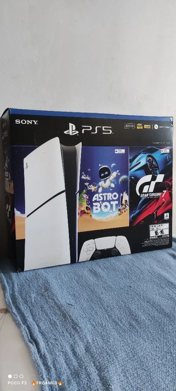 Playstation 5 slim digital 