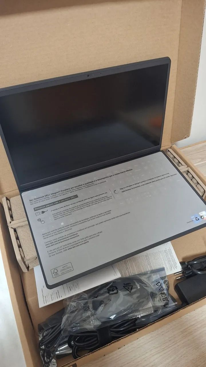 Dell Inspiron 15 3530 (Nunca usado) - Foto 2
