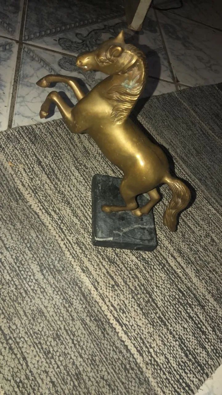 Cavalo Em Bronze Antigo