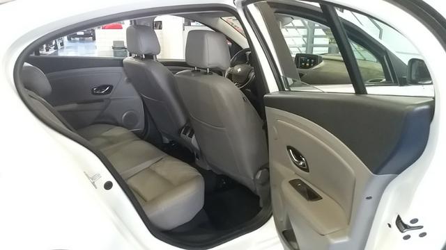 Renault Fluence 2.0 Privilege Automático 2017, branco - Foto 14