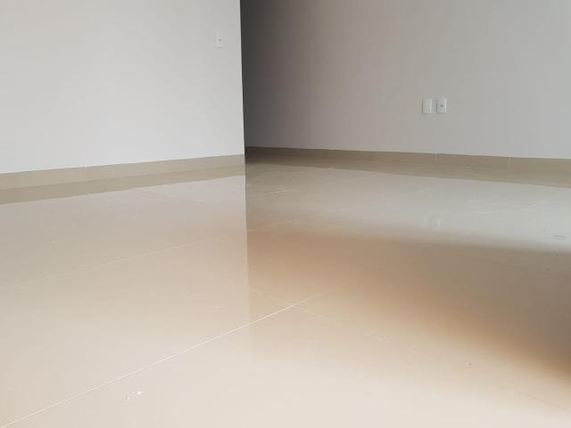 Casa alto Padrão 2Q no Recanto do Bosque com Área Goumert e Churrasqueira - Foto 2