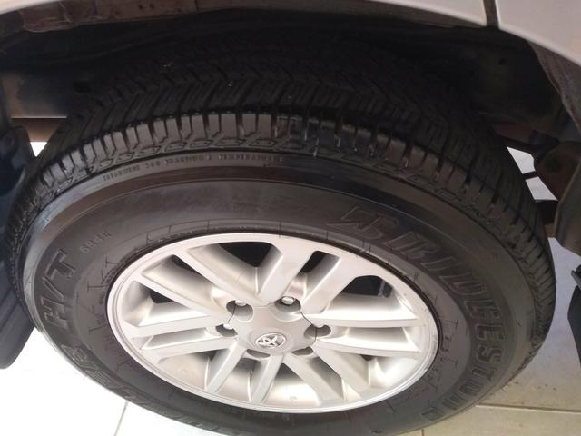 Toyota SW4 7lugares - Foto 13