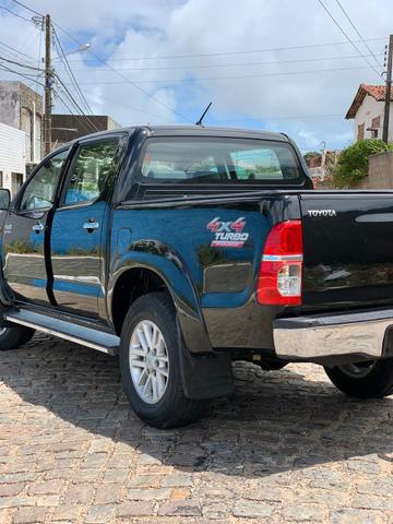 Hilux 3.0 mecânica - Foto 2