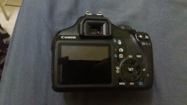 Canon Eos Rebel T3+lente 18-55mm - Foto 2