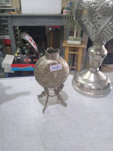 Samovar antigo. R$350.00