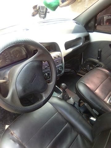 Vende ou troco carro fechado - Foto 2