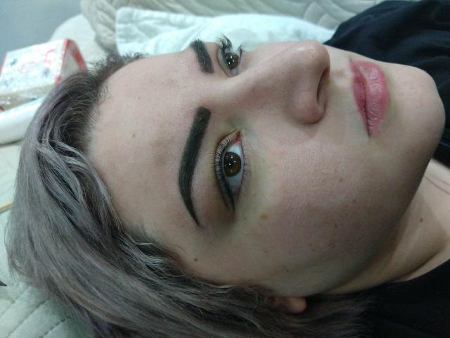 Micropigmentação de Sobrancelhas - Foto 2