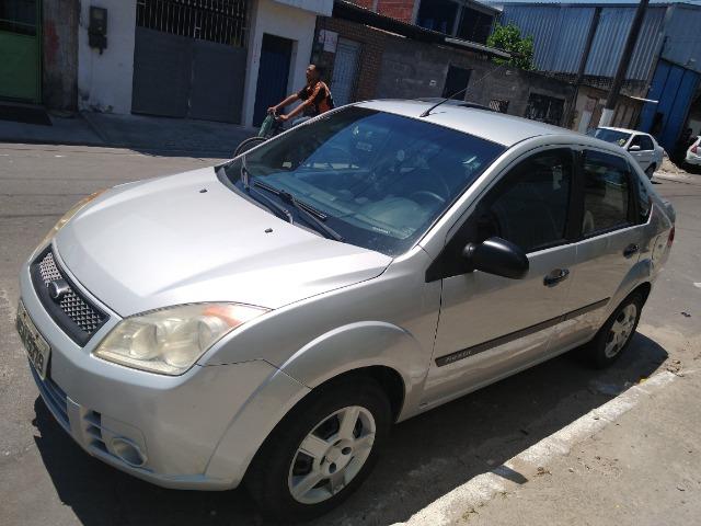 Ford Fiesta Sedan baixei pra vender - Foto 2
