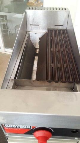 Broiler Croydon a Gás - 25 cm - Usado apenas 3 vezes - Foto 4