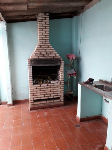 Vendo casa QNJ 3 ótima localização perto de Shopping parada de ônibus super mercados - Foto 8