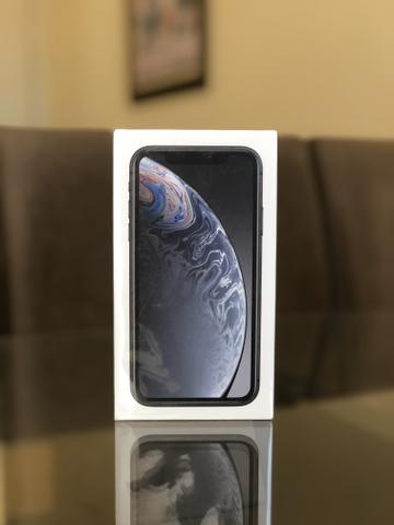 IPhone XR 64gb- Cinza Espacial - Lacrado c/ 1 ano de garantia Apple