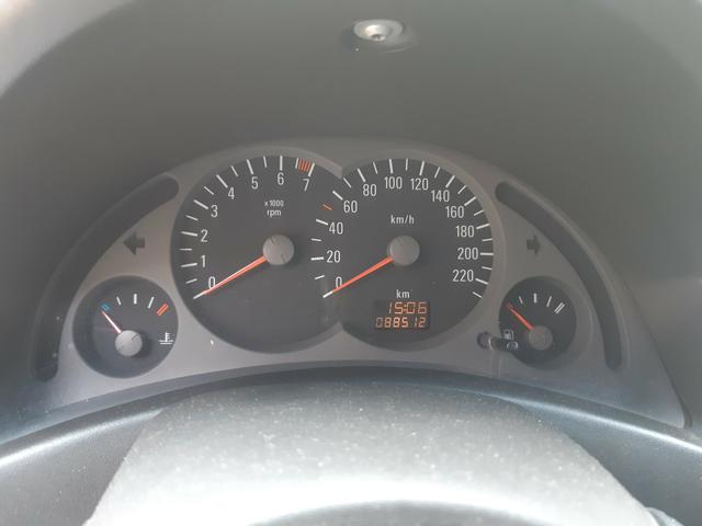 Chevrolet Corsa Hatch Joy 2004/2005, cor Bege Nevada - Foto 3