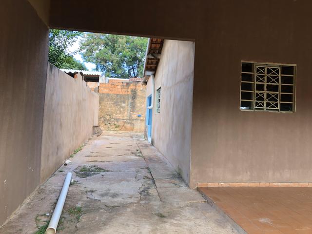 Alugo Casa no Aerorancho (próximo ao Terminal Aerorancho e Hospital Rosa Pedrossian) - Foto 13