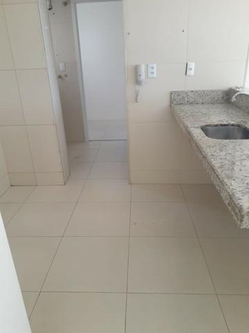 Apartamento no Benfica semi novo 92m2 andar alto nascente - Foto 3