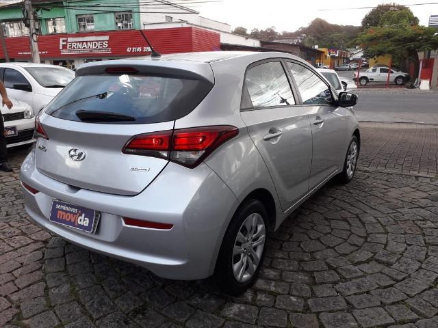 HB20 hat 1.6 automático (19)