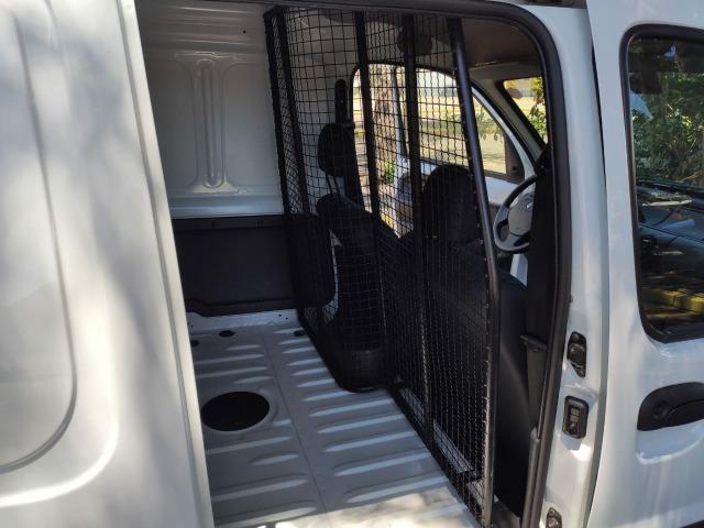Renault Kangoo 1.6 Expression 2017 - Foto 12